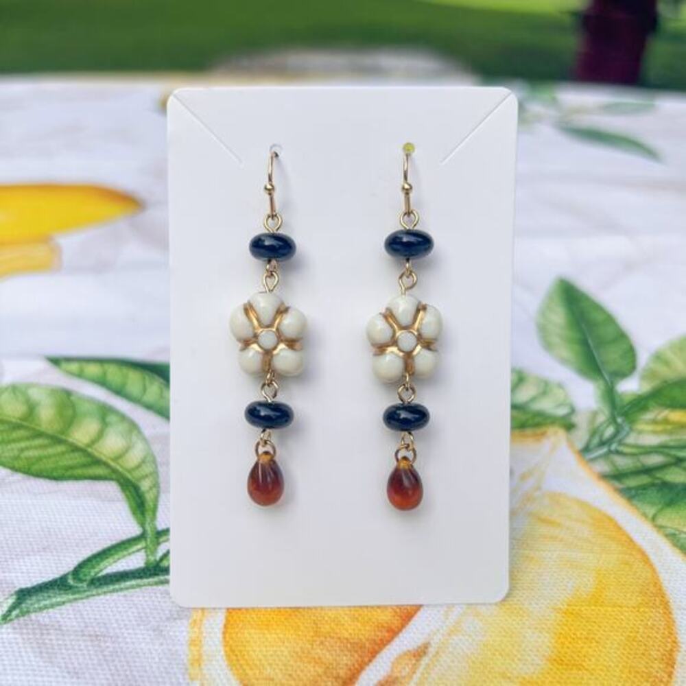 Beige Floral Flower Smoky Brown Czech Glass Black Agate Boho Casual Earrings